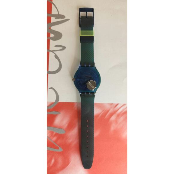 Swatch BLUE MOON SDN100 1991 Scuba Watch New old stock - Picture 7 of 9